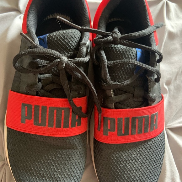 Boys size 3 Puma - Picture 2 of 2
